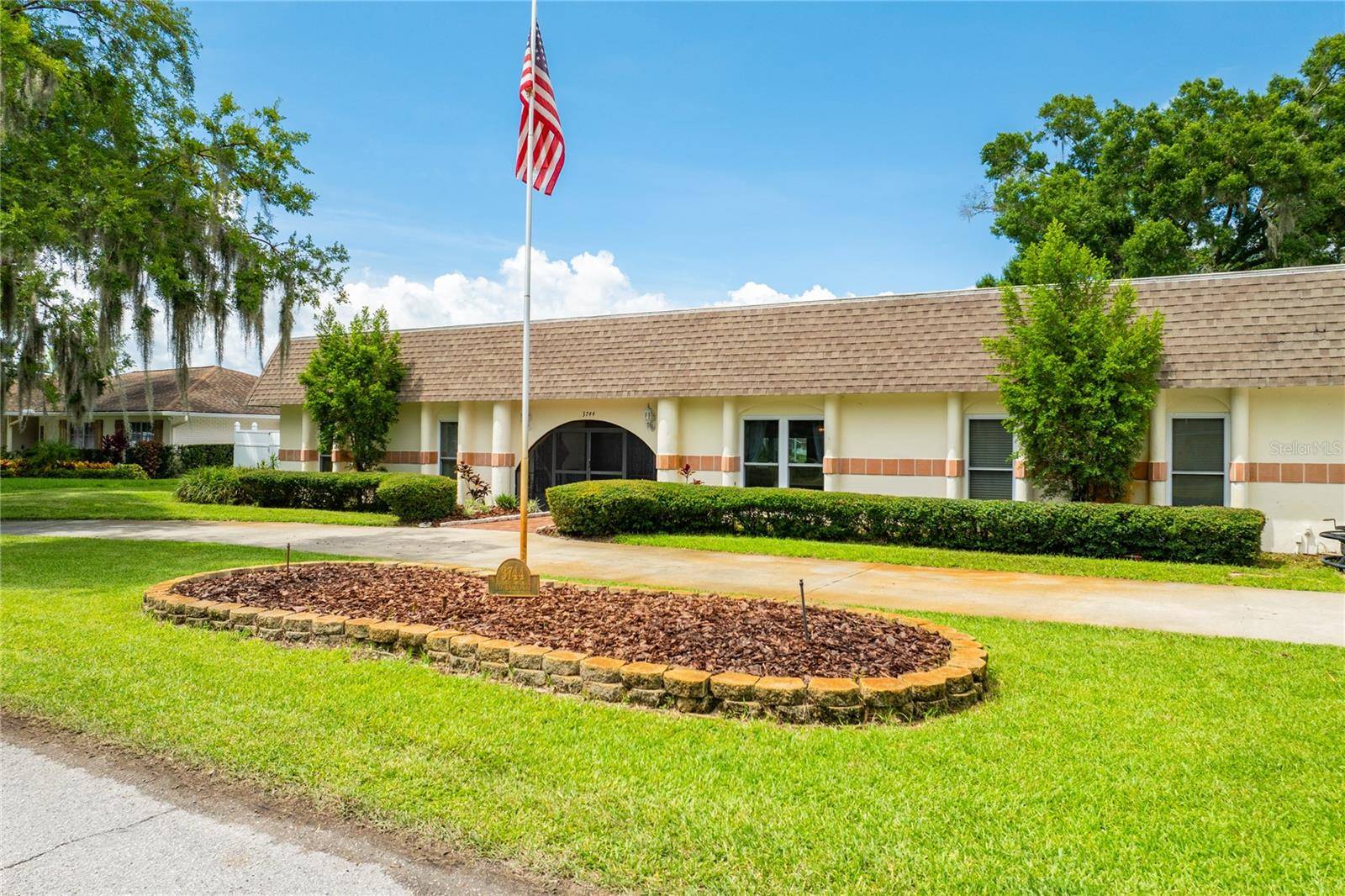 Land O Lakes, FL 34639,3744 E LAKE DR