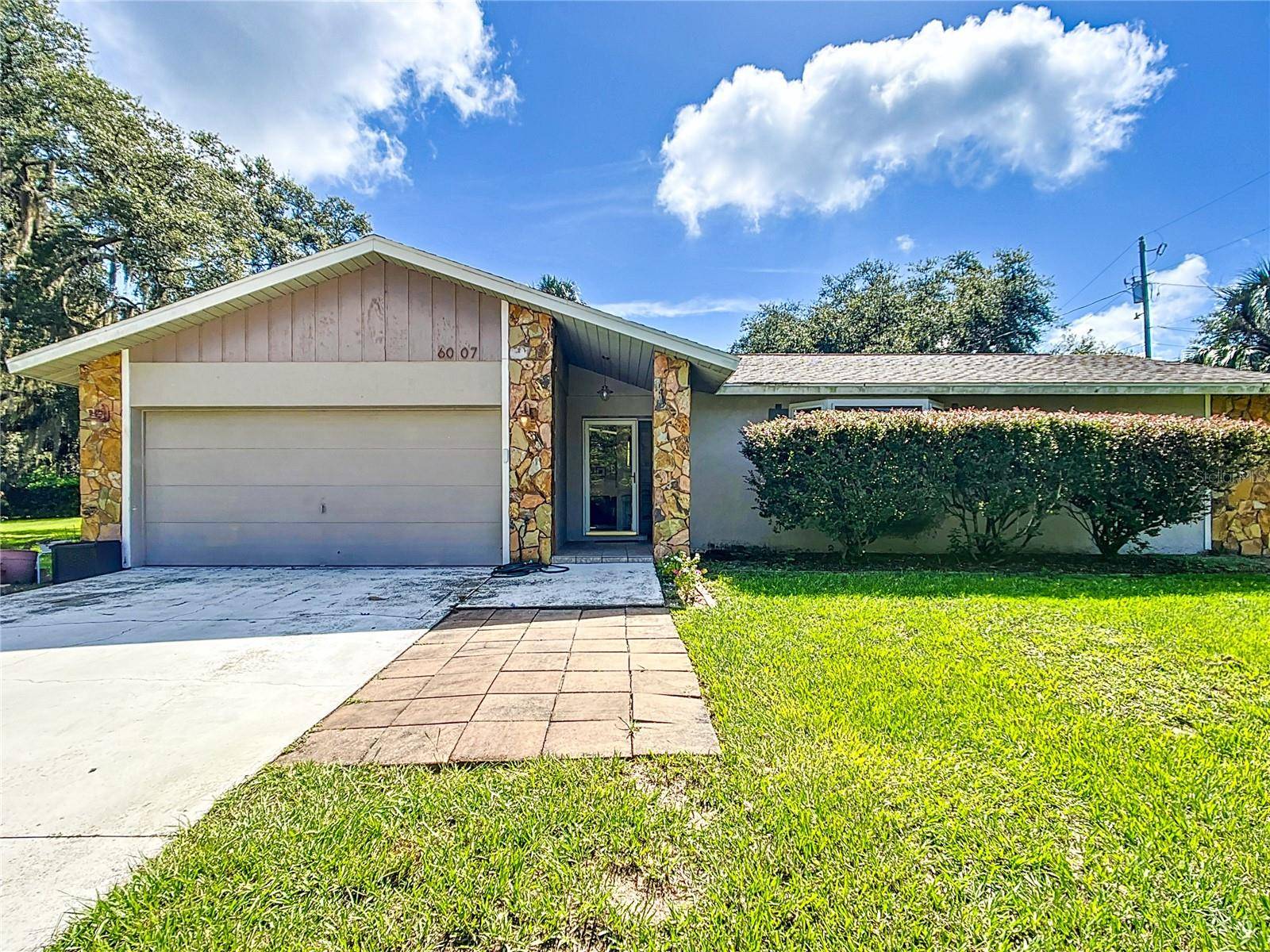 Crystal River, FL 34429,6007 W PINE CIR