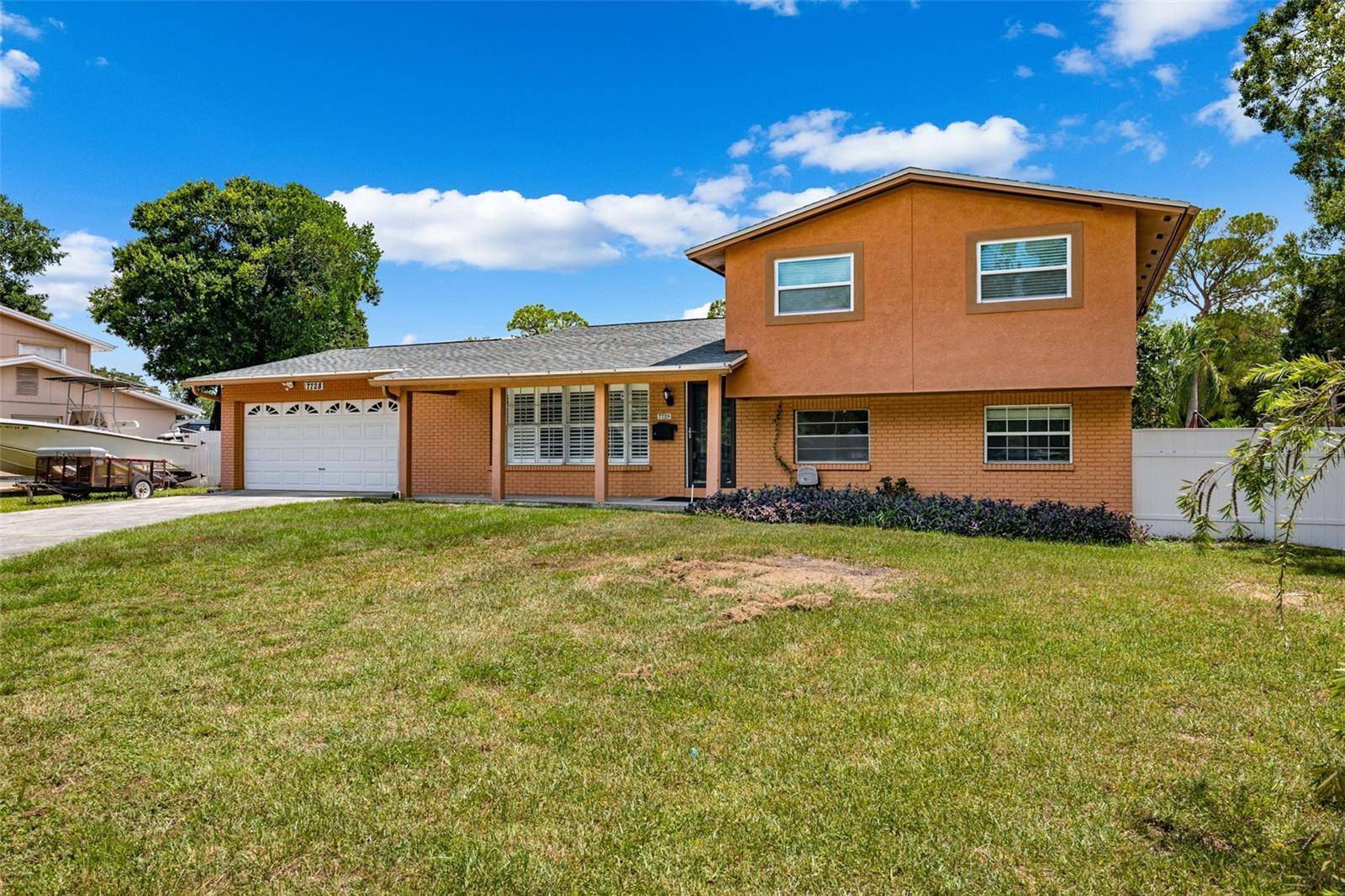 Tampa, FL 33615,7728 W ELM ST