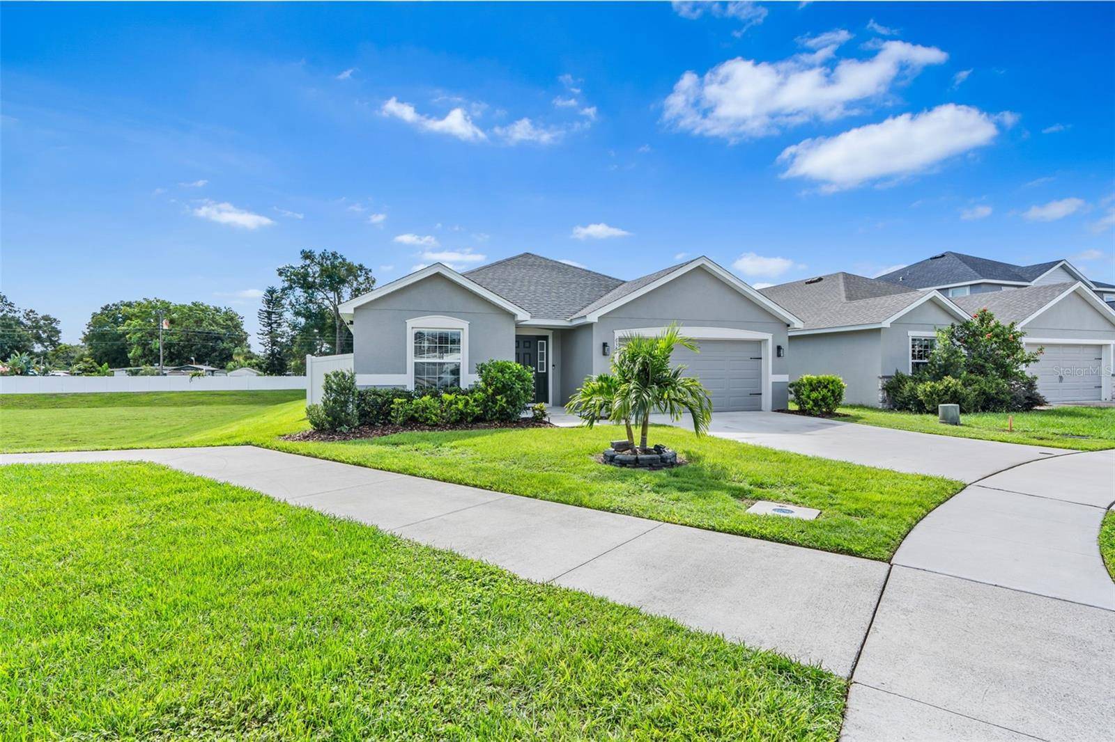 Lakeland, FL 33813,6388 GARDNER DR