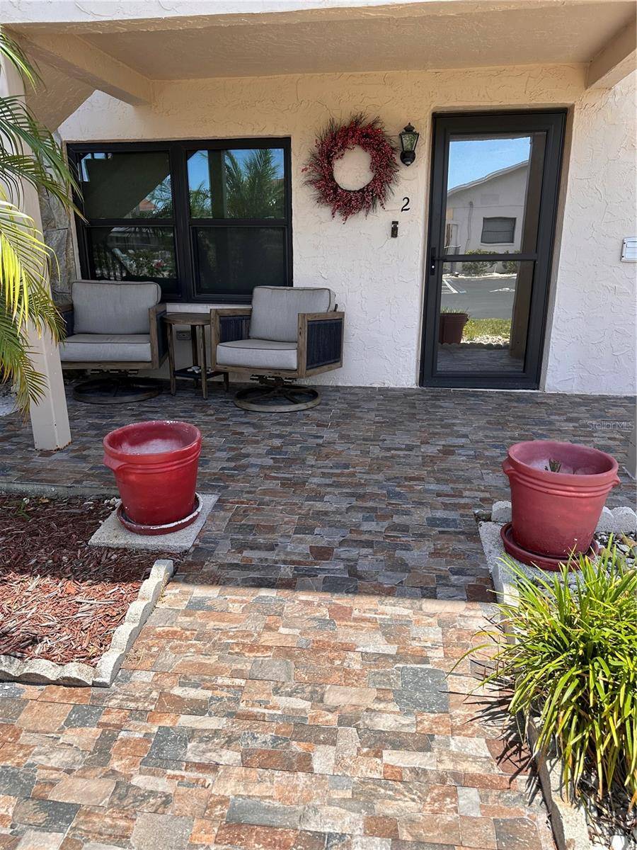 Port Richey, FL 34668,9920 EAGLES POINT CIR #2