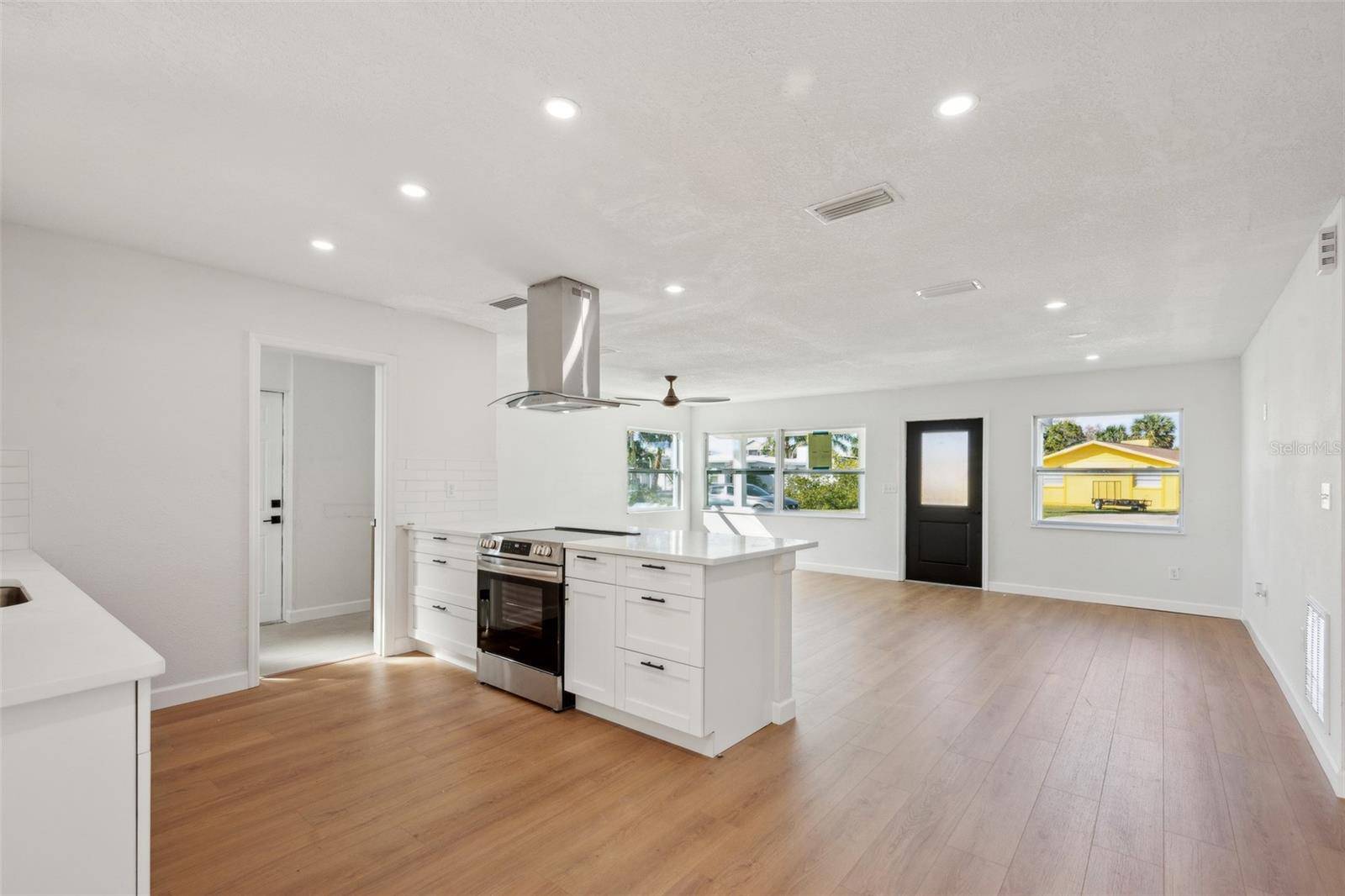 Hernando Beach, FL 34607,3396 MINNOW CREEK DR