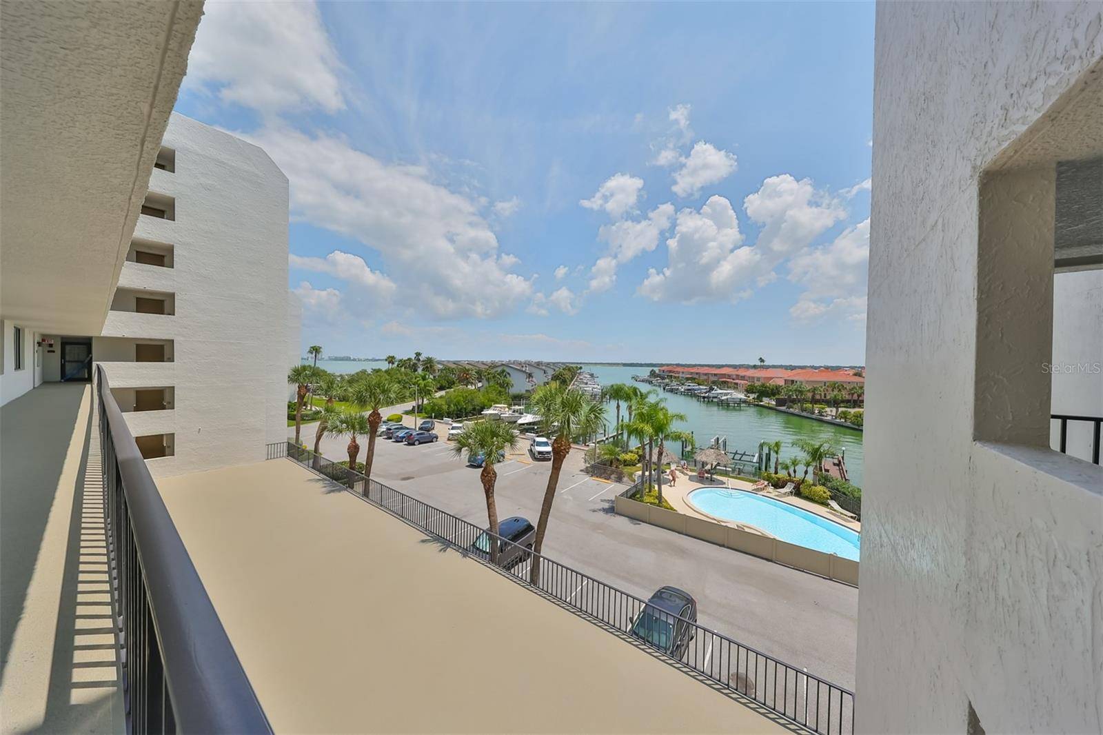 Clearwater Beach, FL 33767,1591 GULF BLVD #304S