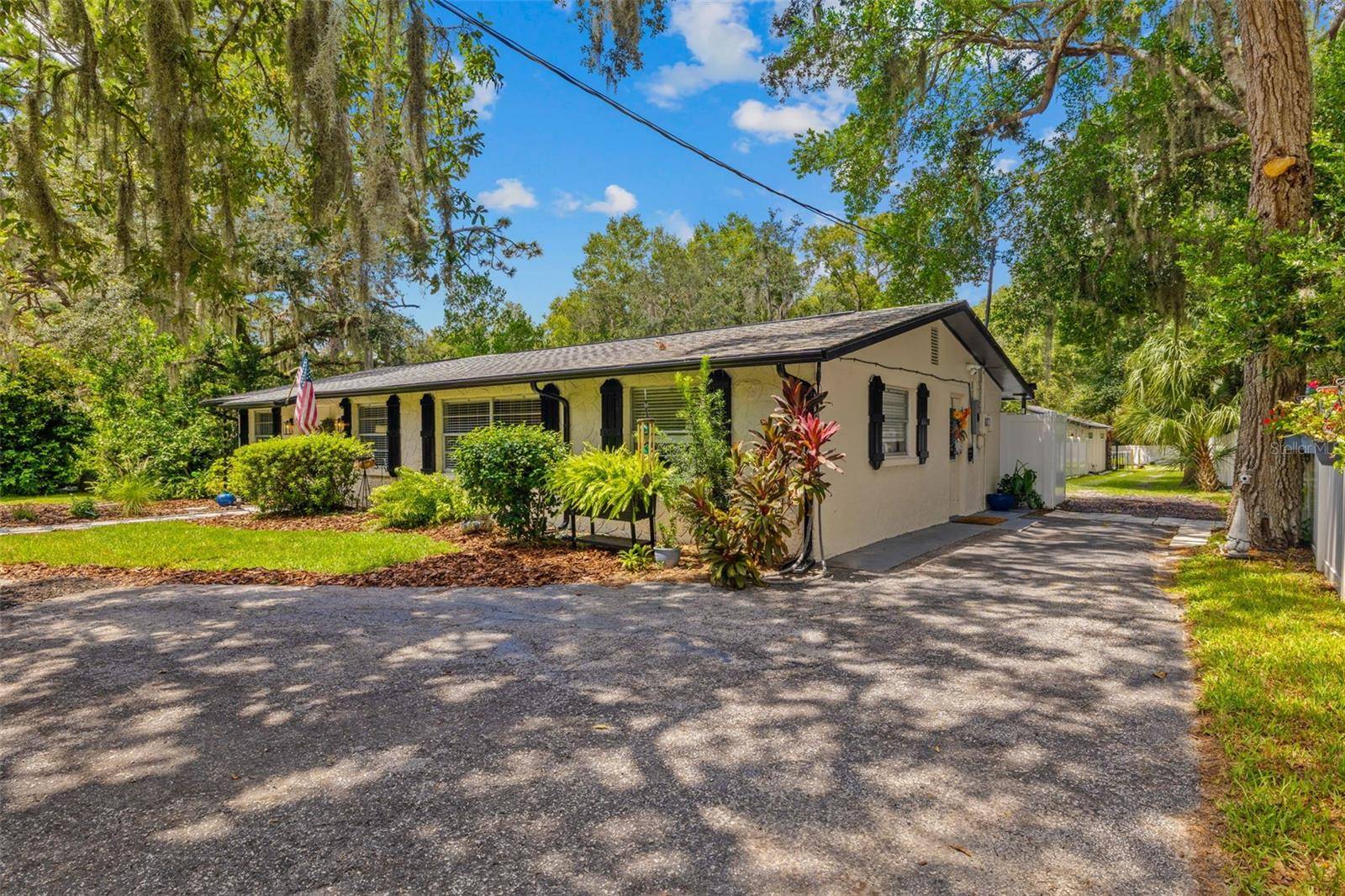 Hudson, FL 34669,10601 KIM LN