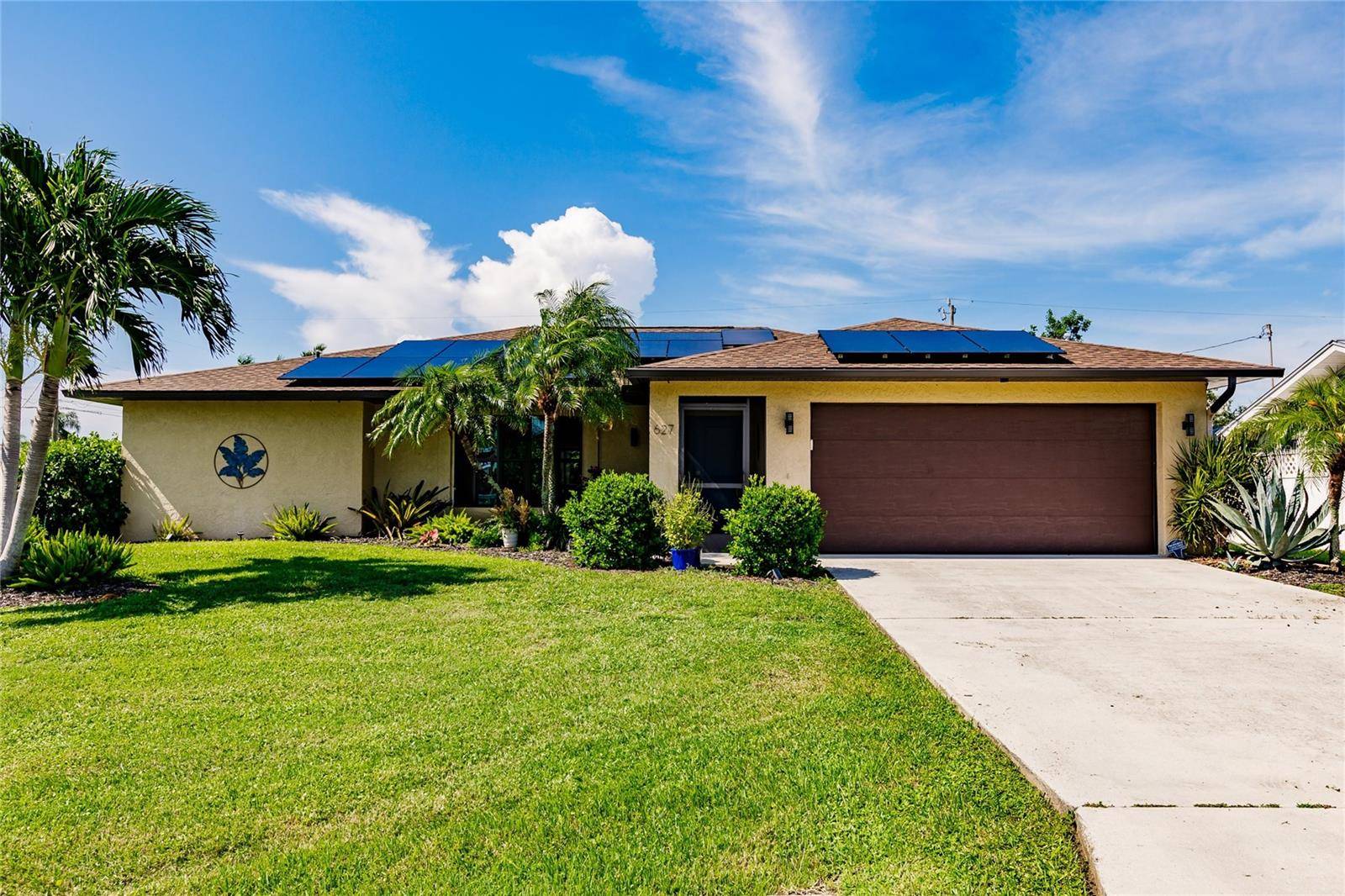 Cape Coral, FL 33904,627 SE 34TH ST