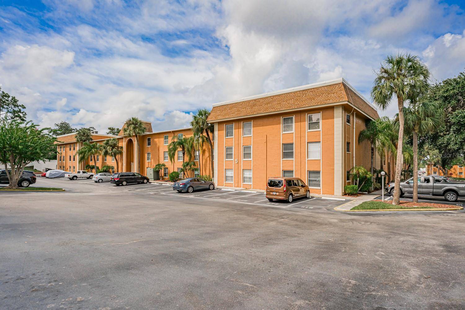Largo, FL 33774,12760 INDIAN ROCKS RD #510