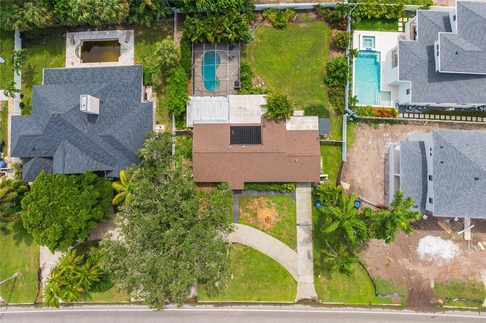 St Petersburg, FL 33704,1015 SNELL ISLE BLVD NE