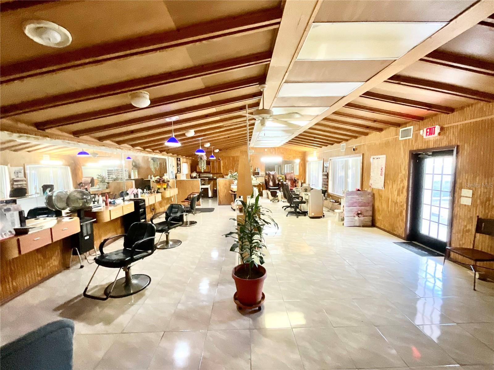 New Port Richey, FL 34652,5124 TROUBLE CREEK RD