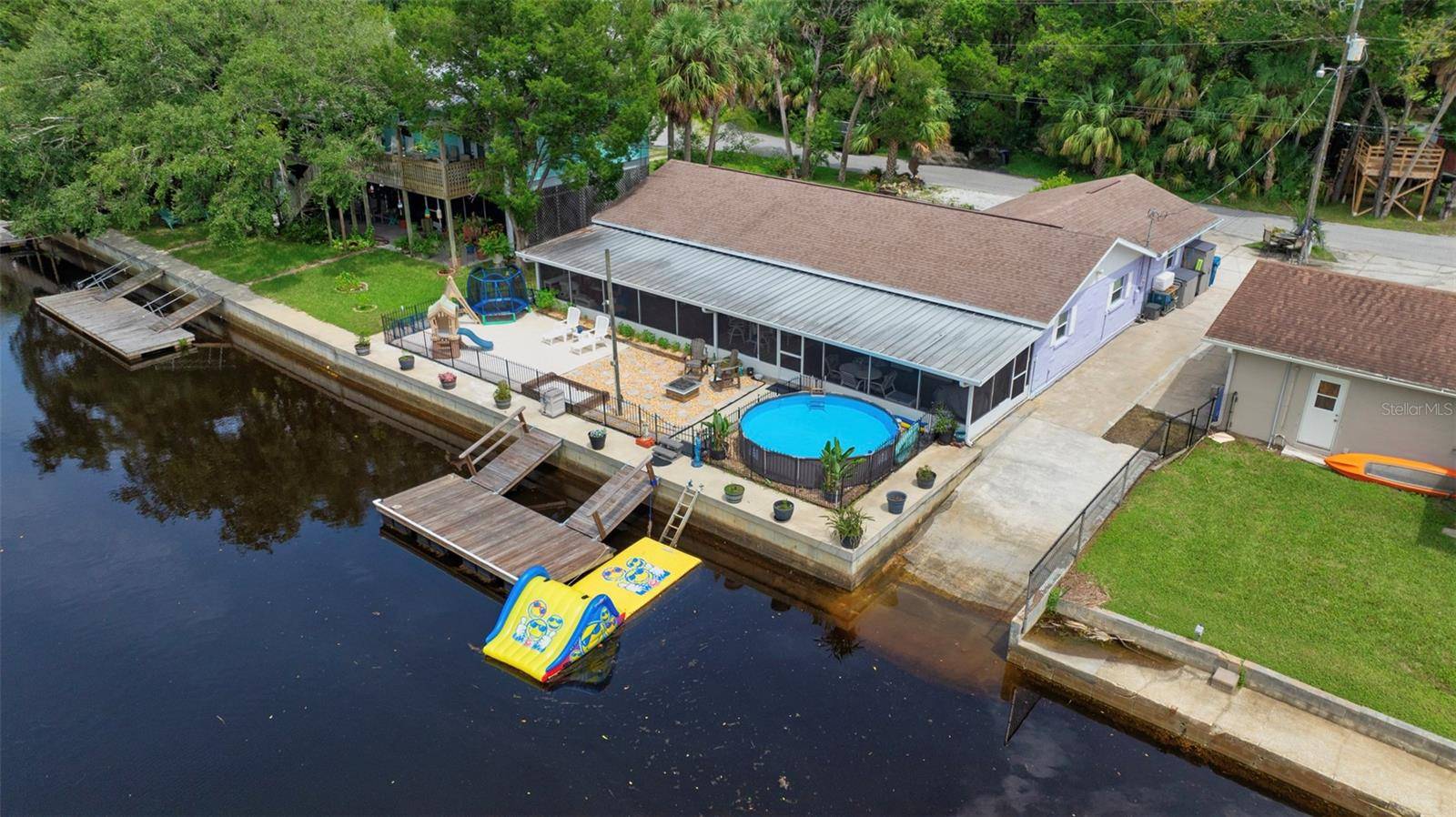 Weeki Wachee, FL 34607,8165 RIVER POINT DR