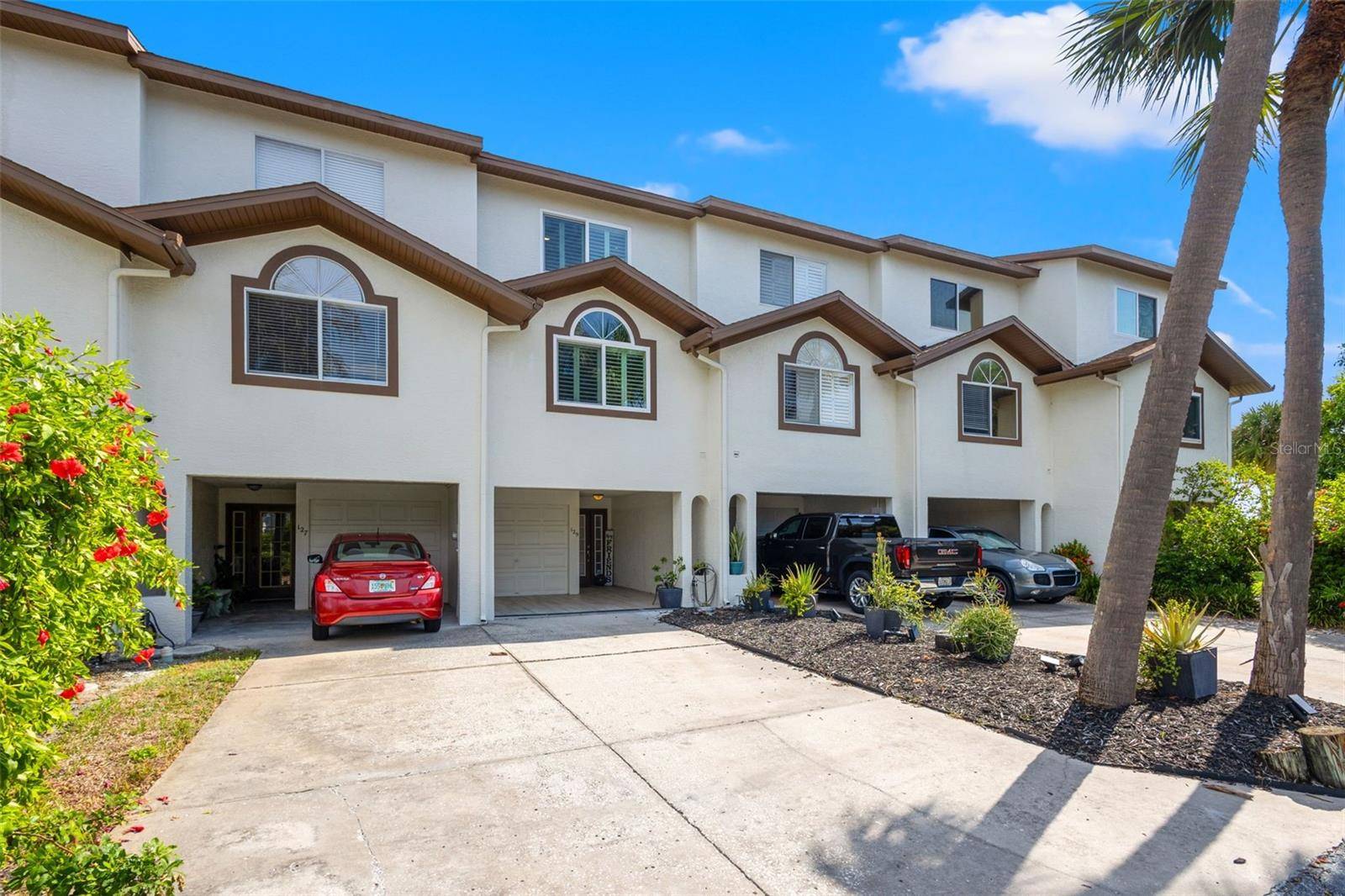 Tierra Verde, FL 33715,129 YACHT CLUB LN