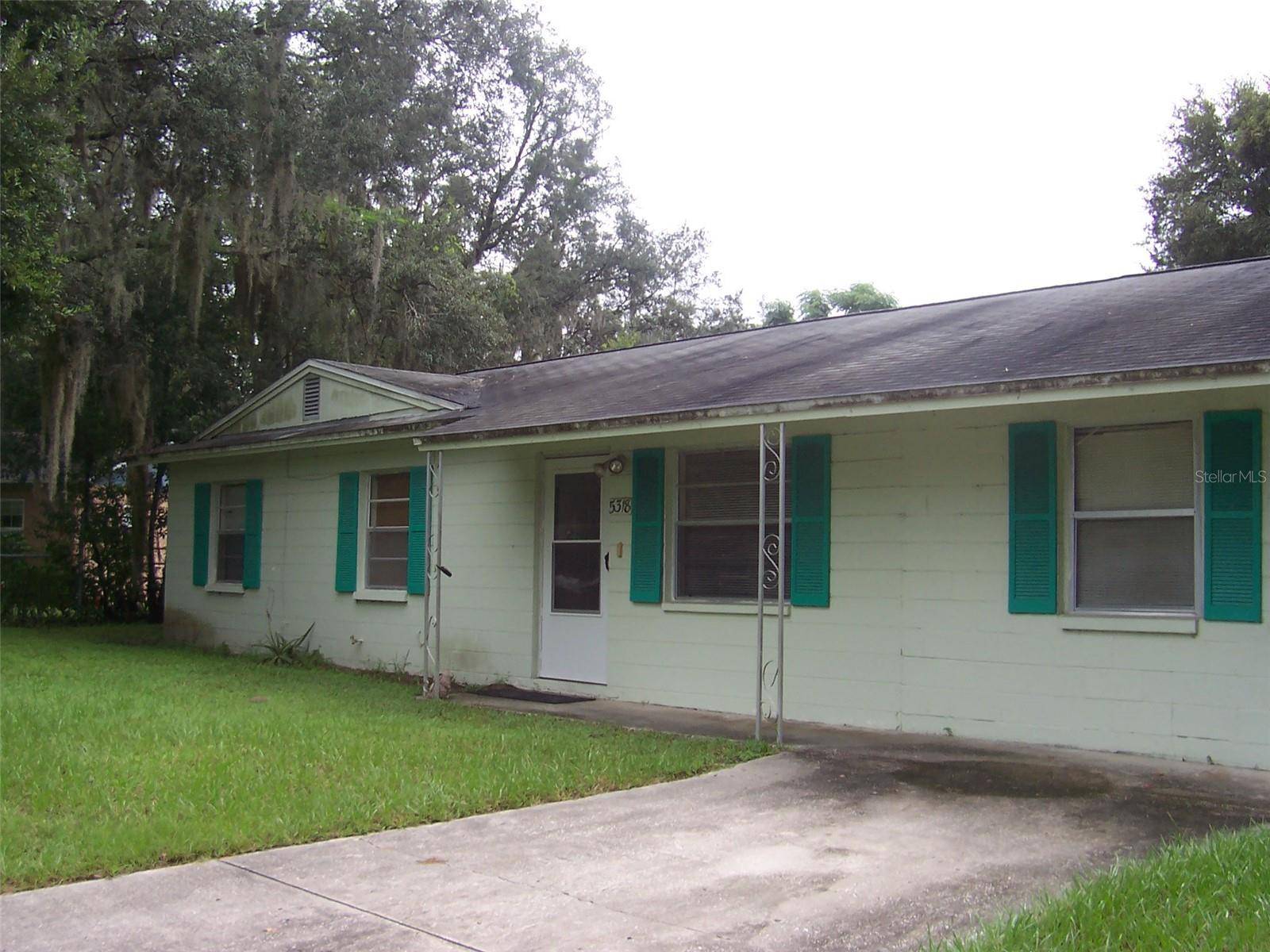 Zephyrhills, FL 33542,5318 PARKER ST