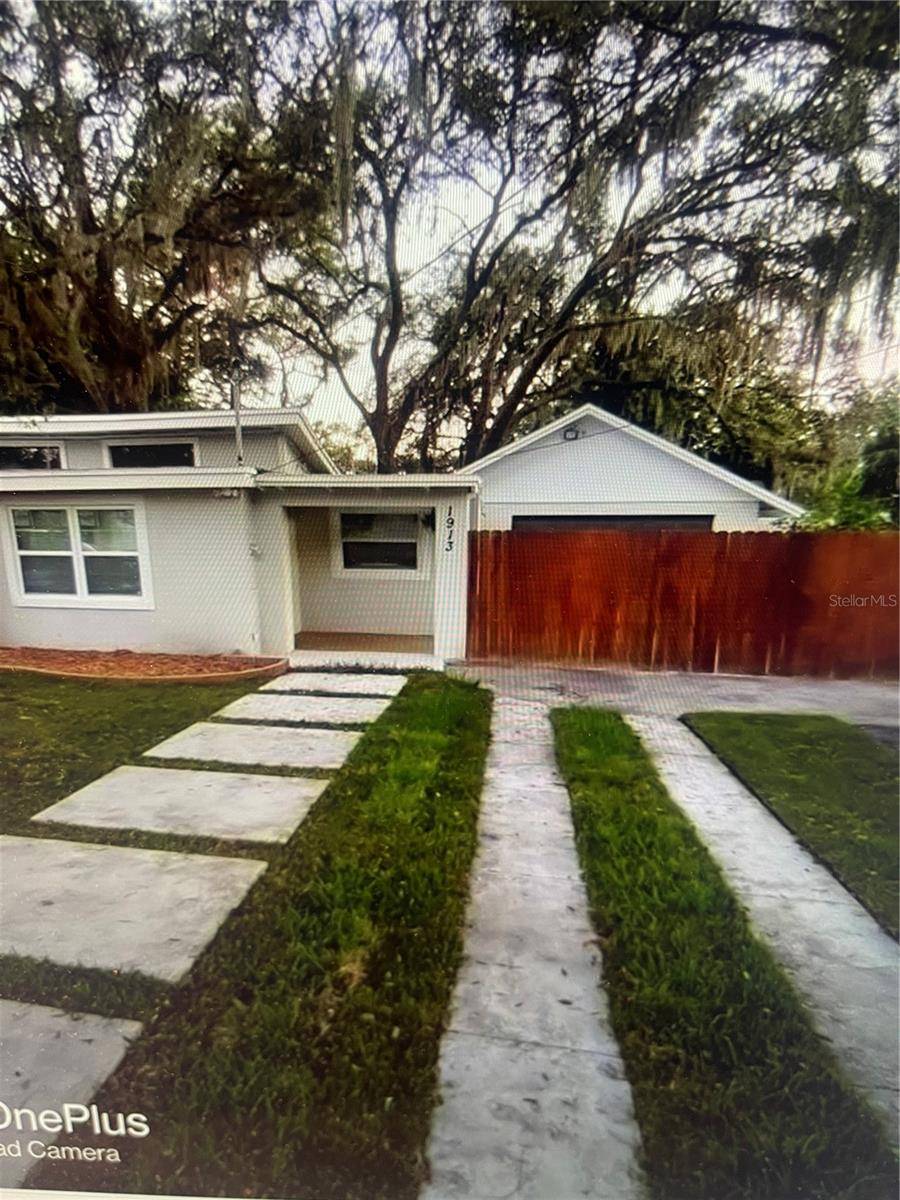 Tampa, FL 33613,1913 E 143RD AVE