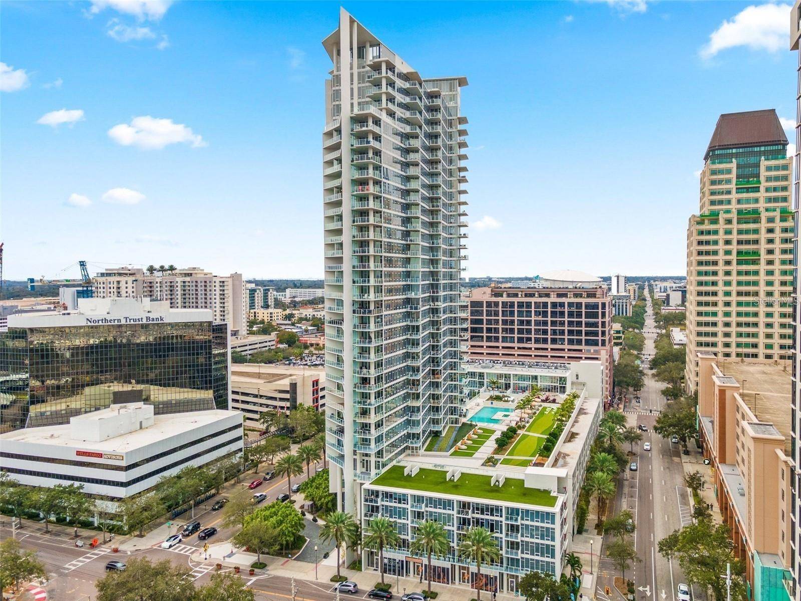 St Petersburg, FL 33701,175 1ST ST S #406