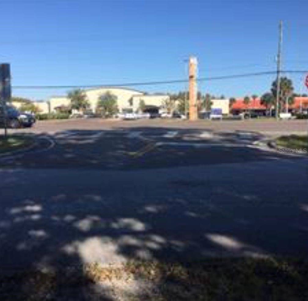New Port Richey, FL 34655,7118 RIVERRUN RD