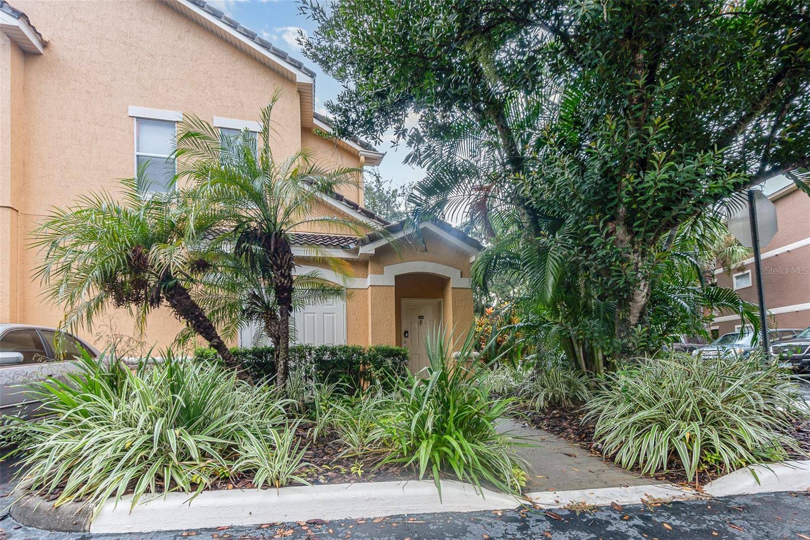 Orlando, FL 32821,8830 VILLA VIEW CIR #204