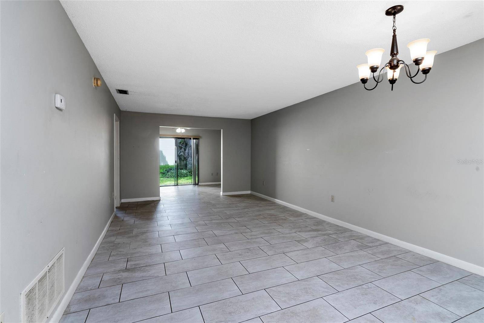 Largo, FL 33778,13250 RIDGE RD #1-2