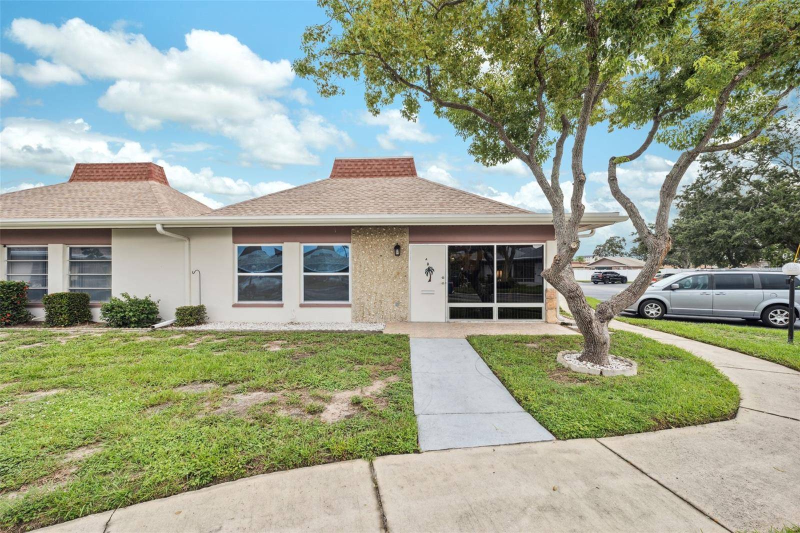 Holiday, FL 34691,4330 TAHITIAN GARDENS CIR #A