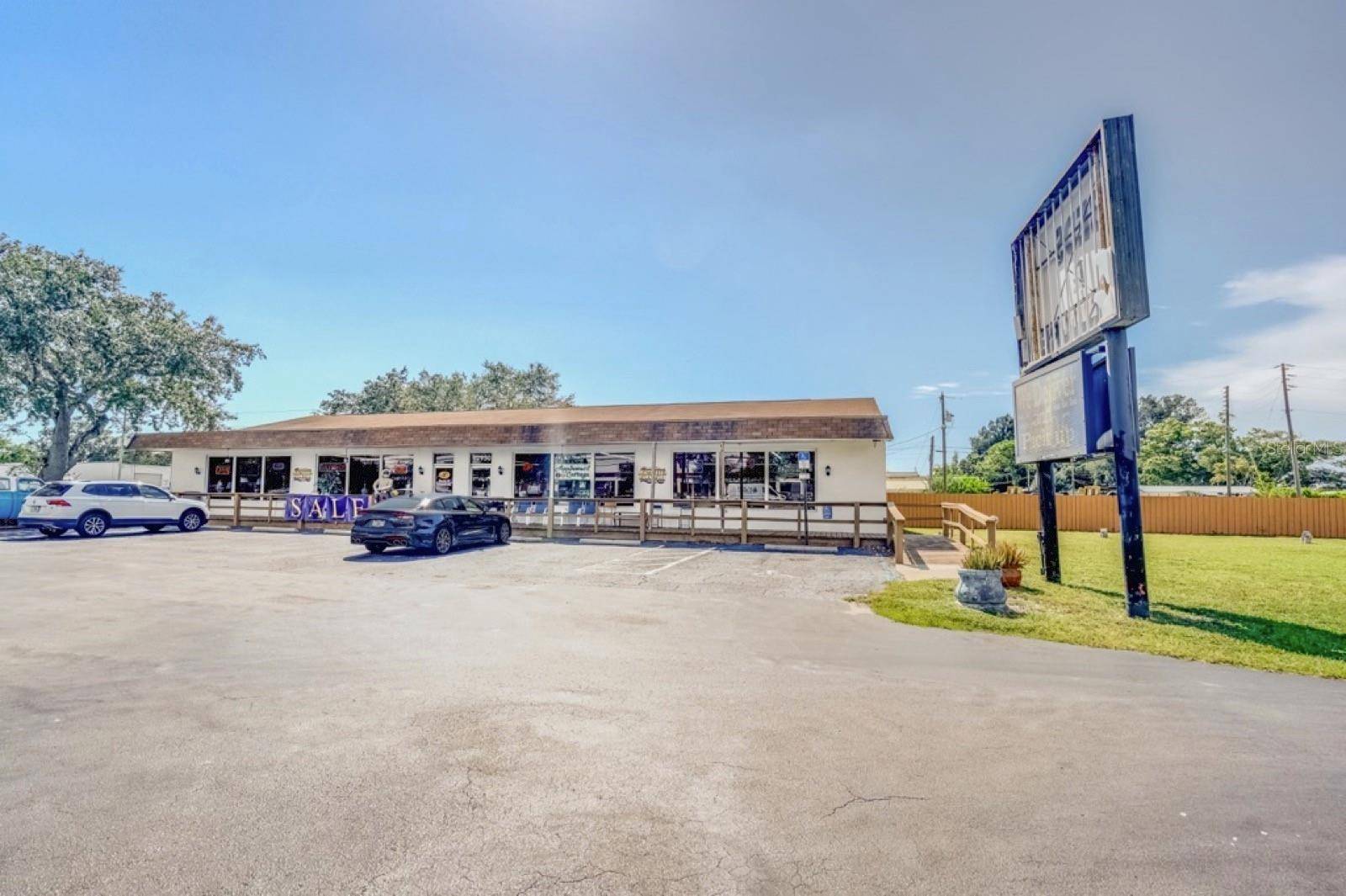 Largo, FL 33773,12950 STARKEY RD