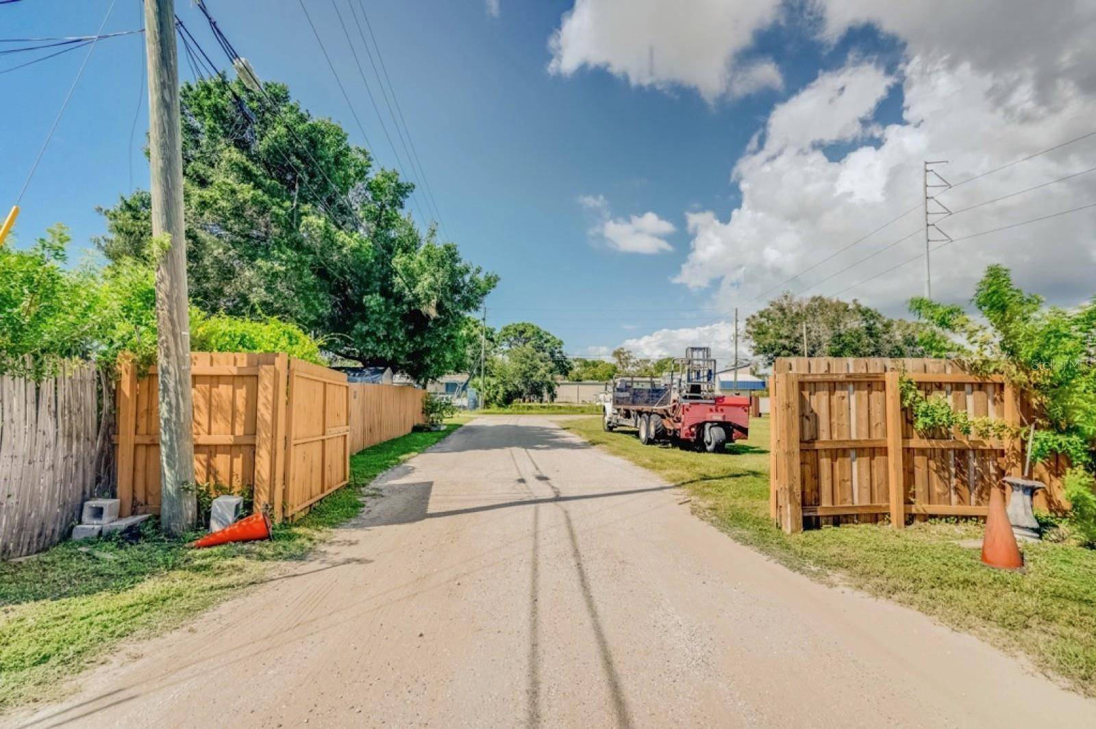 Largo, FL 33773,12950 STARKEY RD
