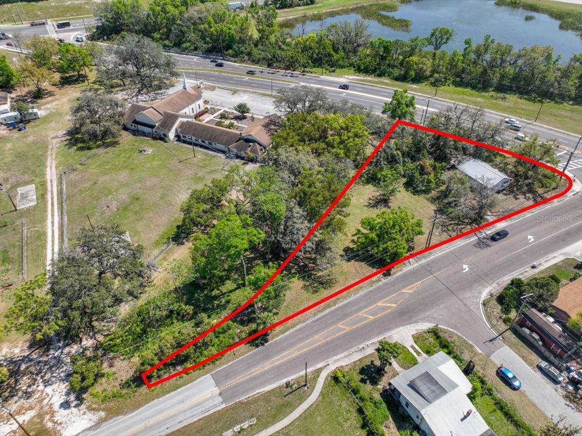 Tampa, FL 33637,9002 TEMPLE TERRACE HWY