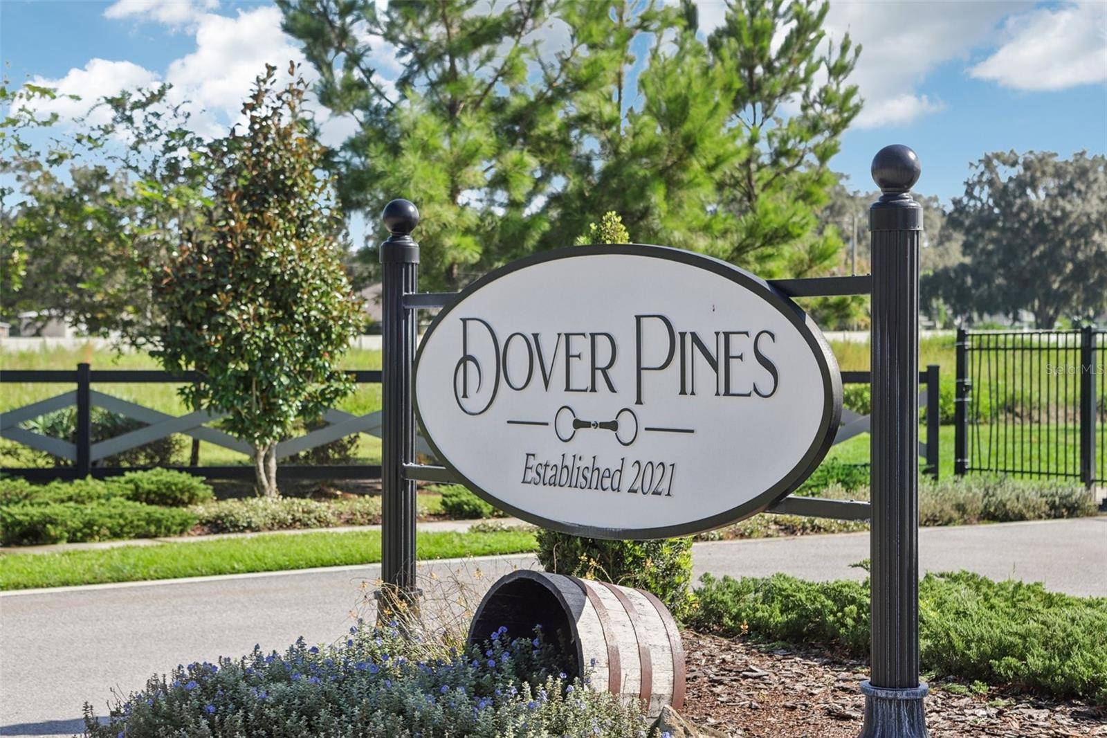 Dover, FL 33527,14220 PINE STRAW CT