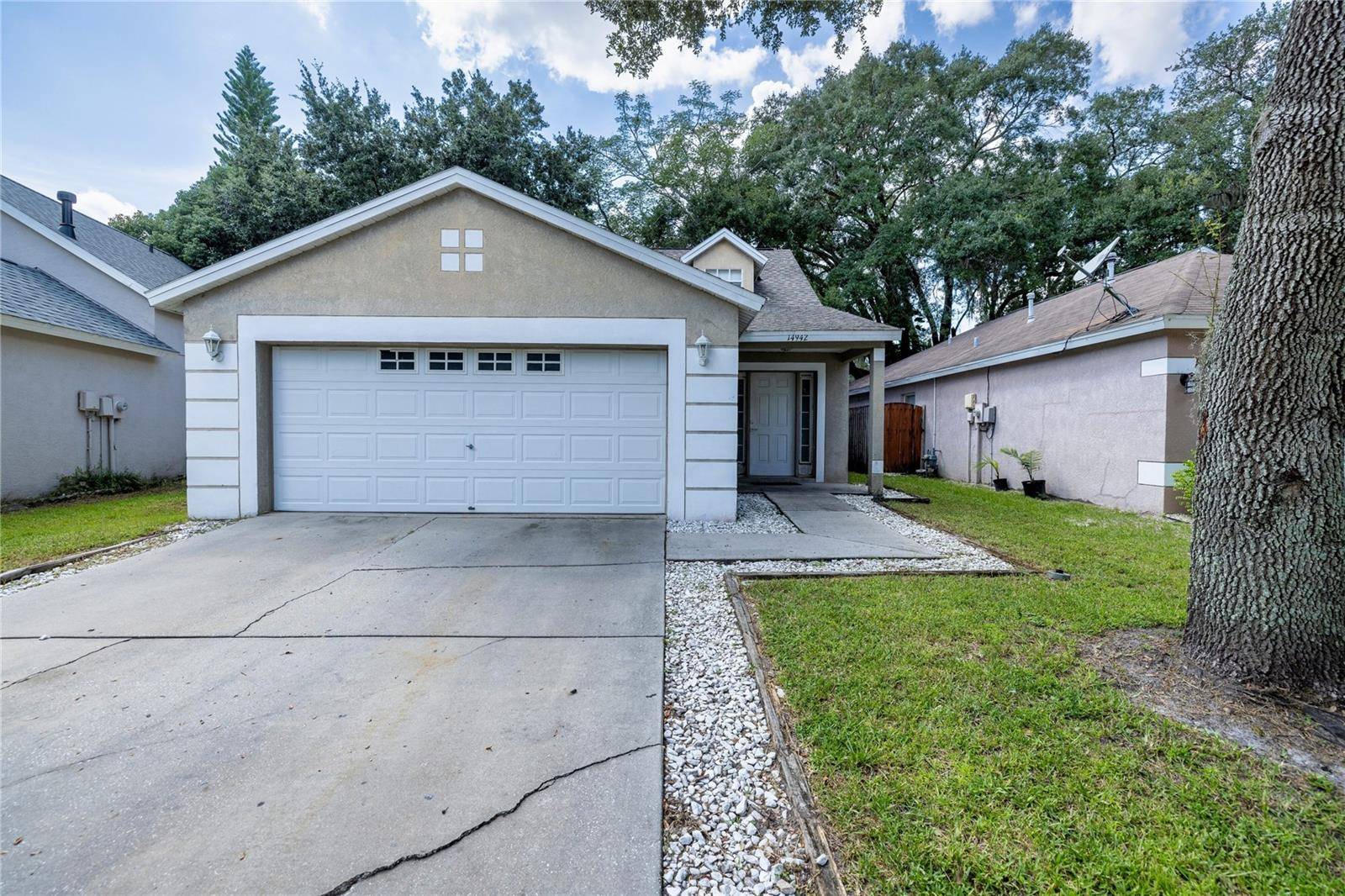 Lutz, FL 33559,14942 DEER MEADOW DR