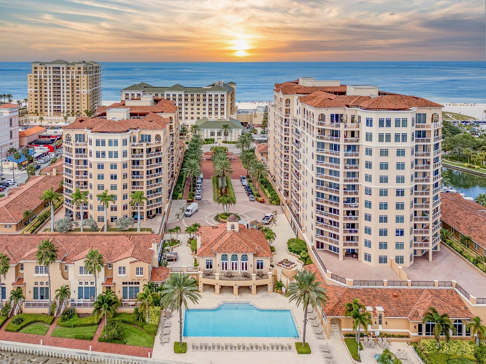 Clearwater Beach, FL 33767,521 MANDALAY AVE #410