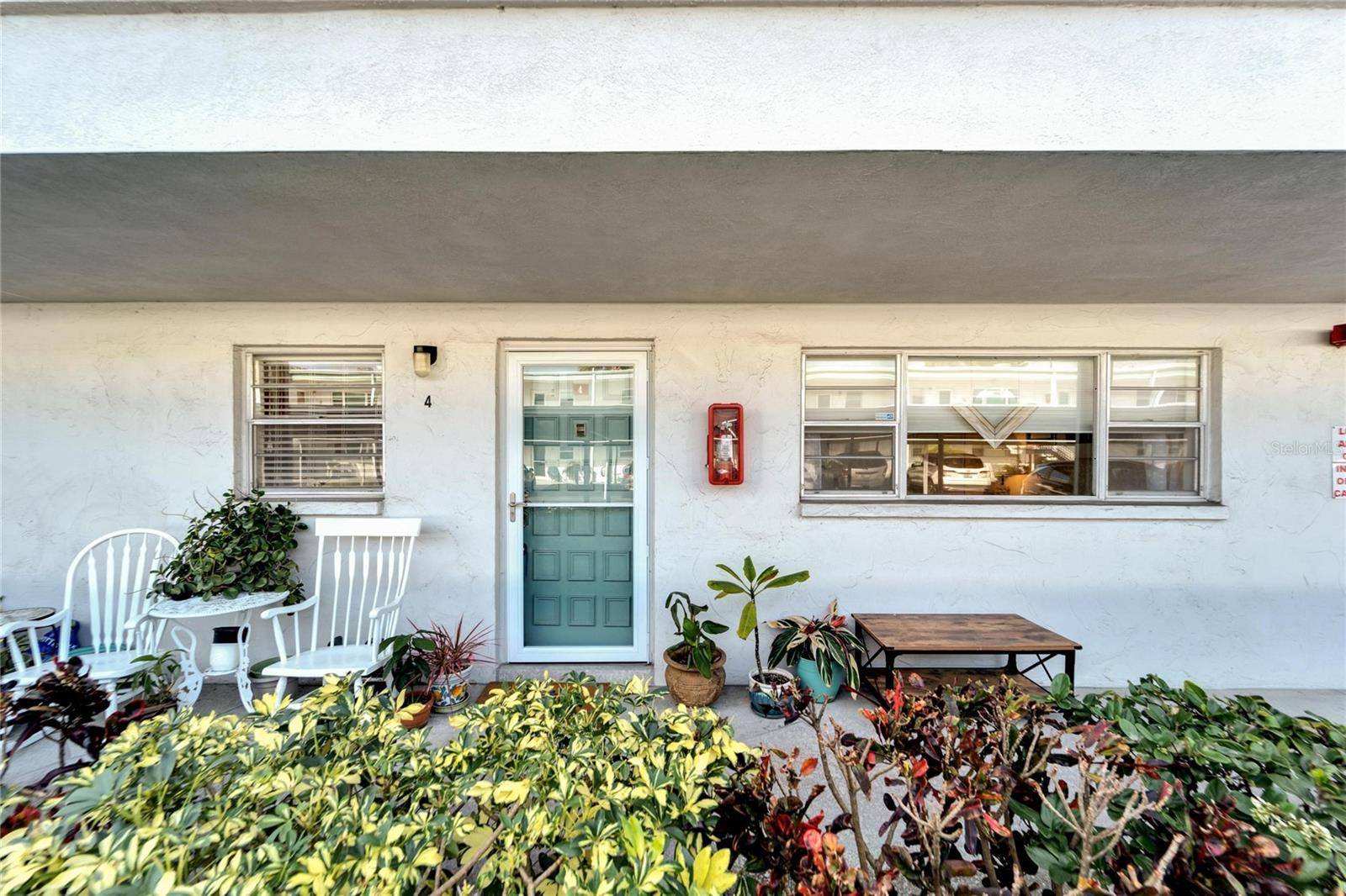 St Petersburg, FL 33709,5286 81ST ST N #4