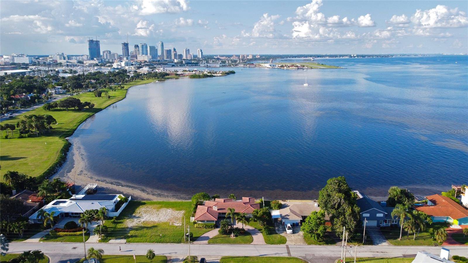 St Petersburg, FL 33705,361 22ND AVE SE