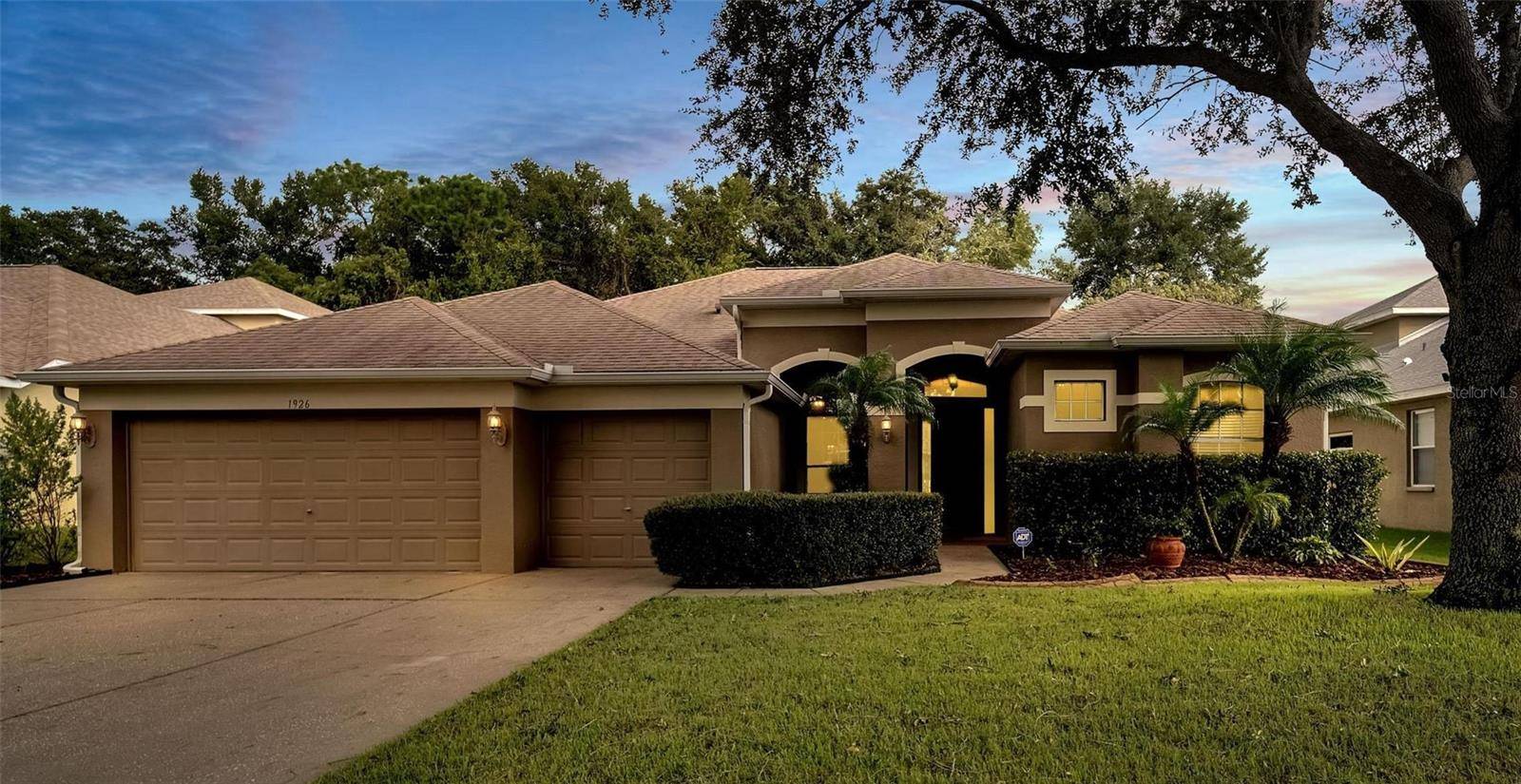 Dover, FL 33527,1926 RUTHERFORD DR