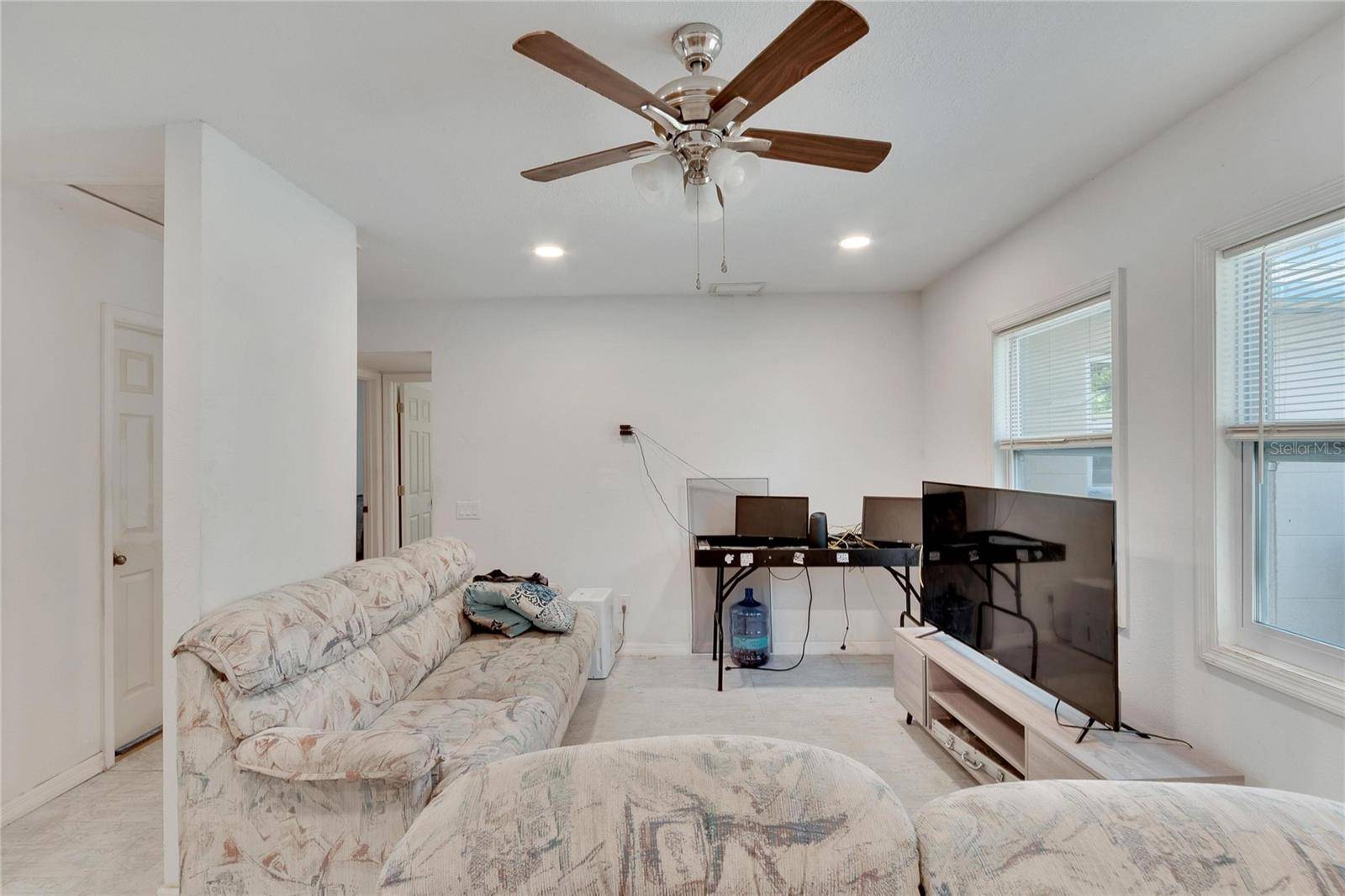 Plant City, FL 33563,1404 E FRANCES AVE