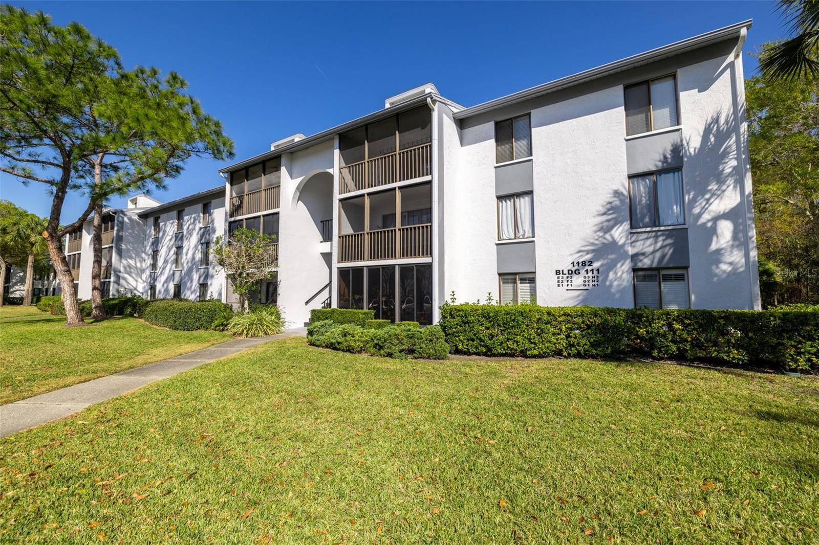 Tarpon Springs, FL 34688,1182 PINE RIDGE CIR W #E3