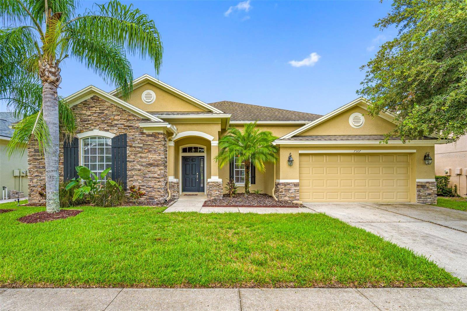 Land O Lakes, FL 34637,7307 DERWENT GLEN CIR