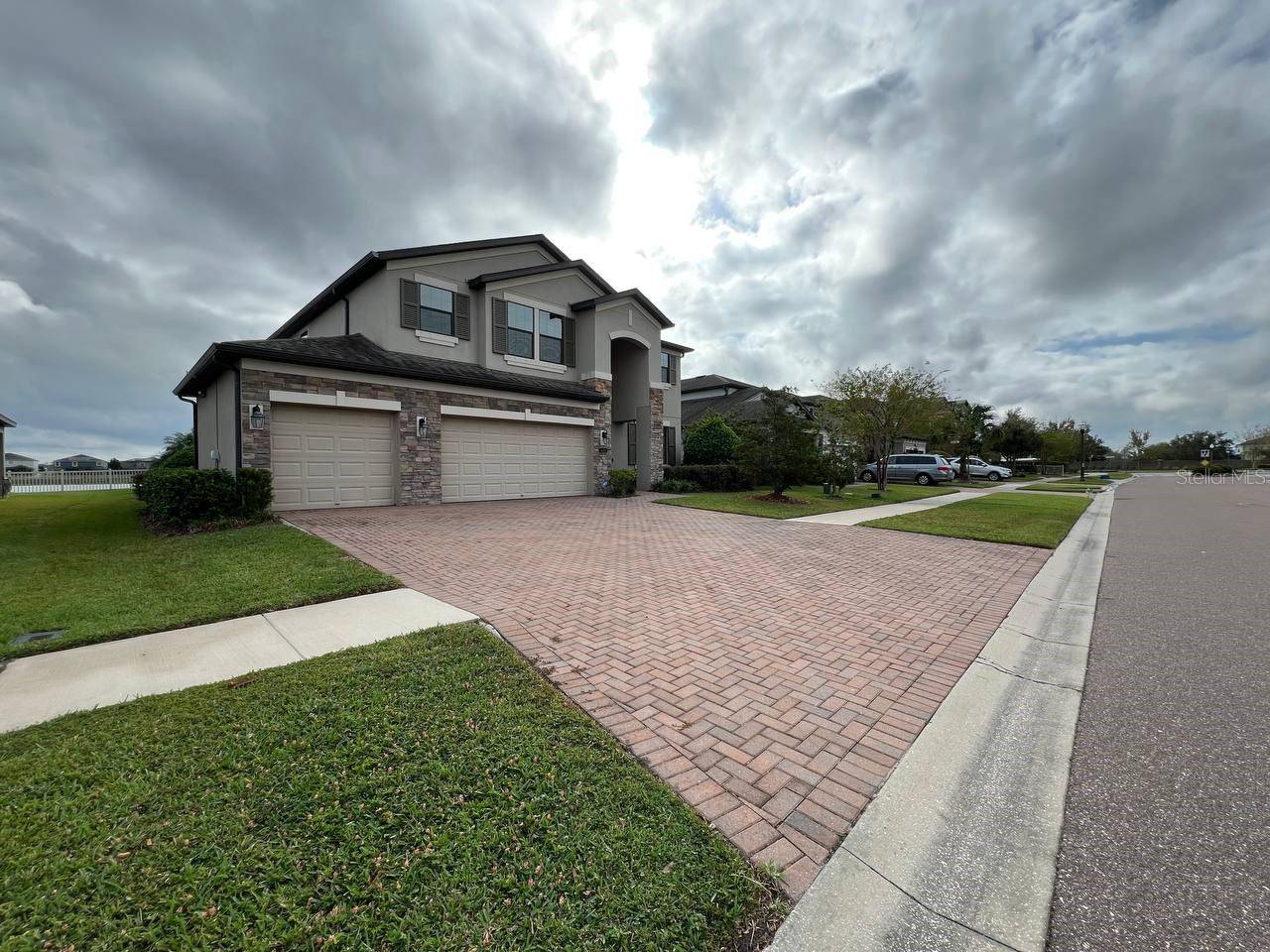 Lutz, FL 33558,1692 NATURE VIEW DR