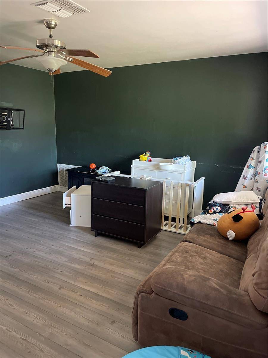 New Port Richey, FL 34653,5122 LILLILEA LN
