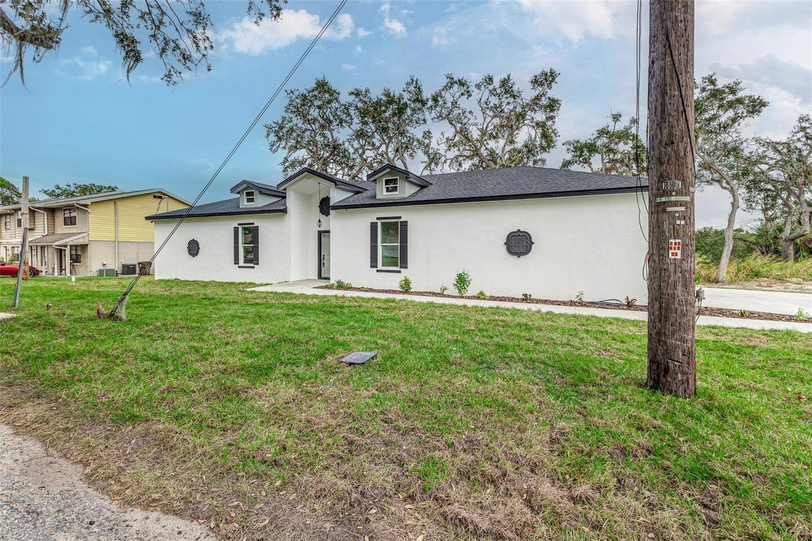 Mulberry, FL 33860,225 DIESEL RD