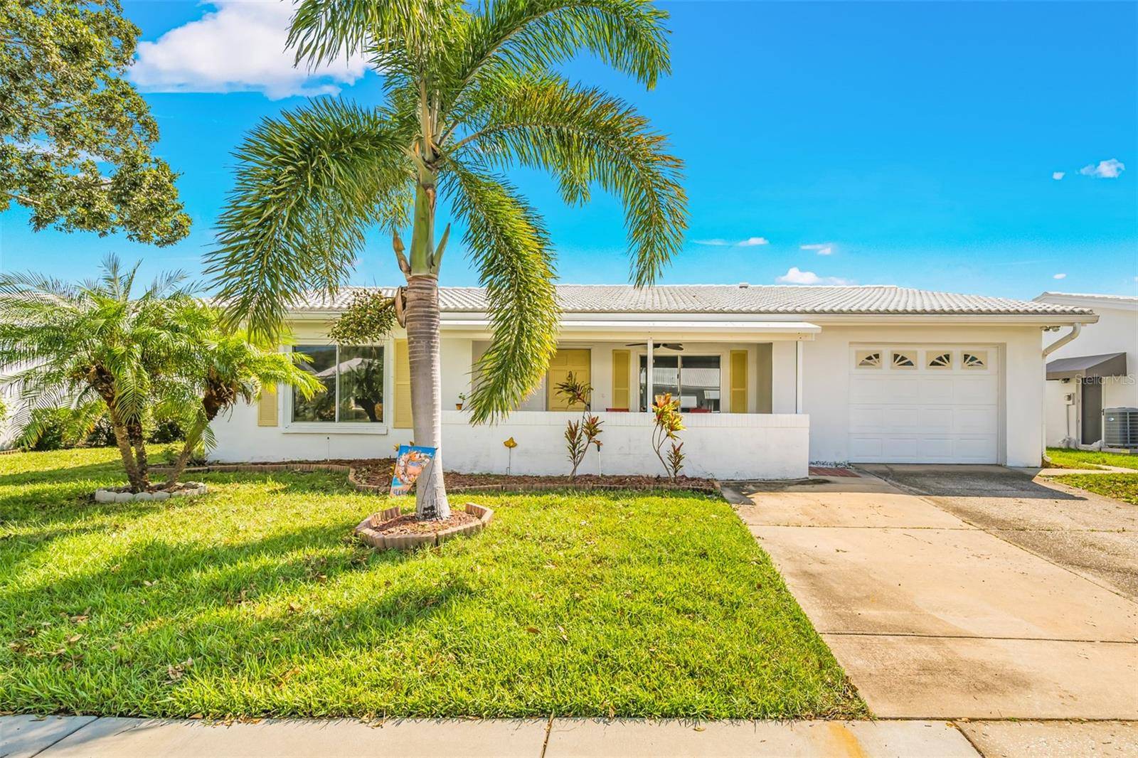 Pinellas Park, FL 33782,9125 39TH LN N