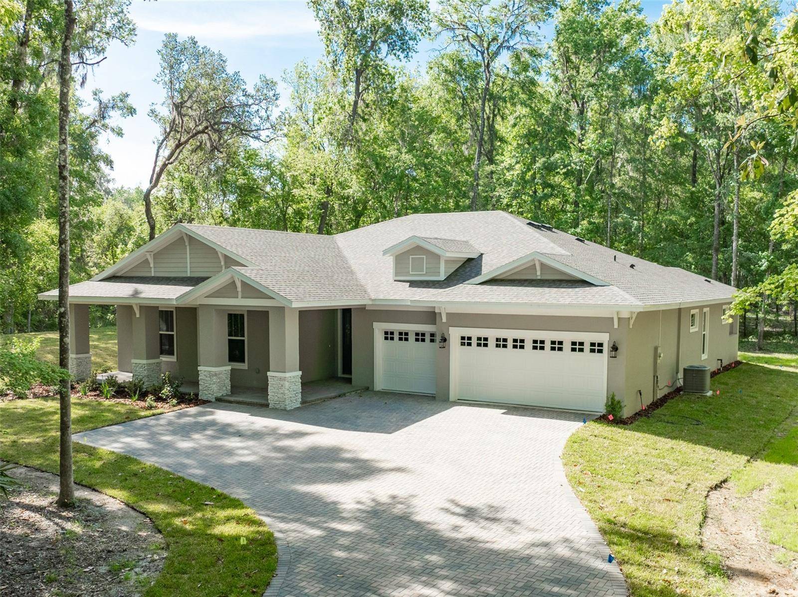 Brooksville, FL 34601,22426 GOLDEN RETRIEVER LN