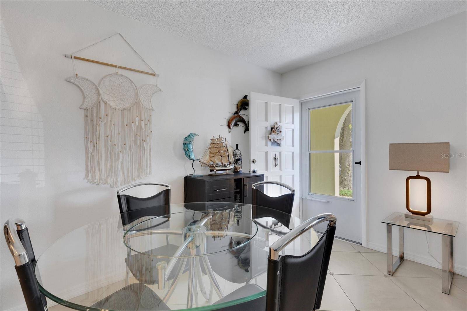 Clearwater, FL 33763,2298 NETHERLANDS DR #4
