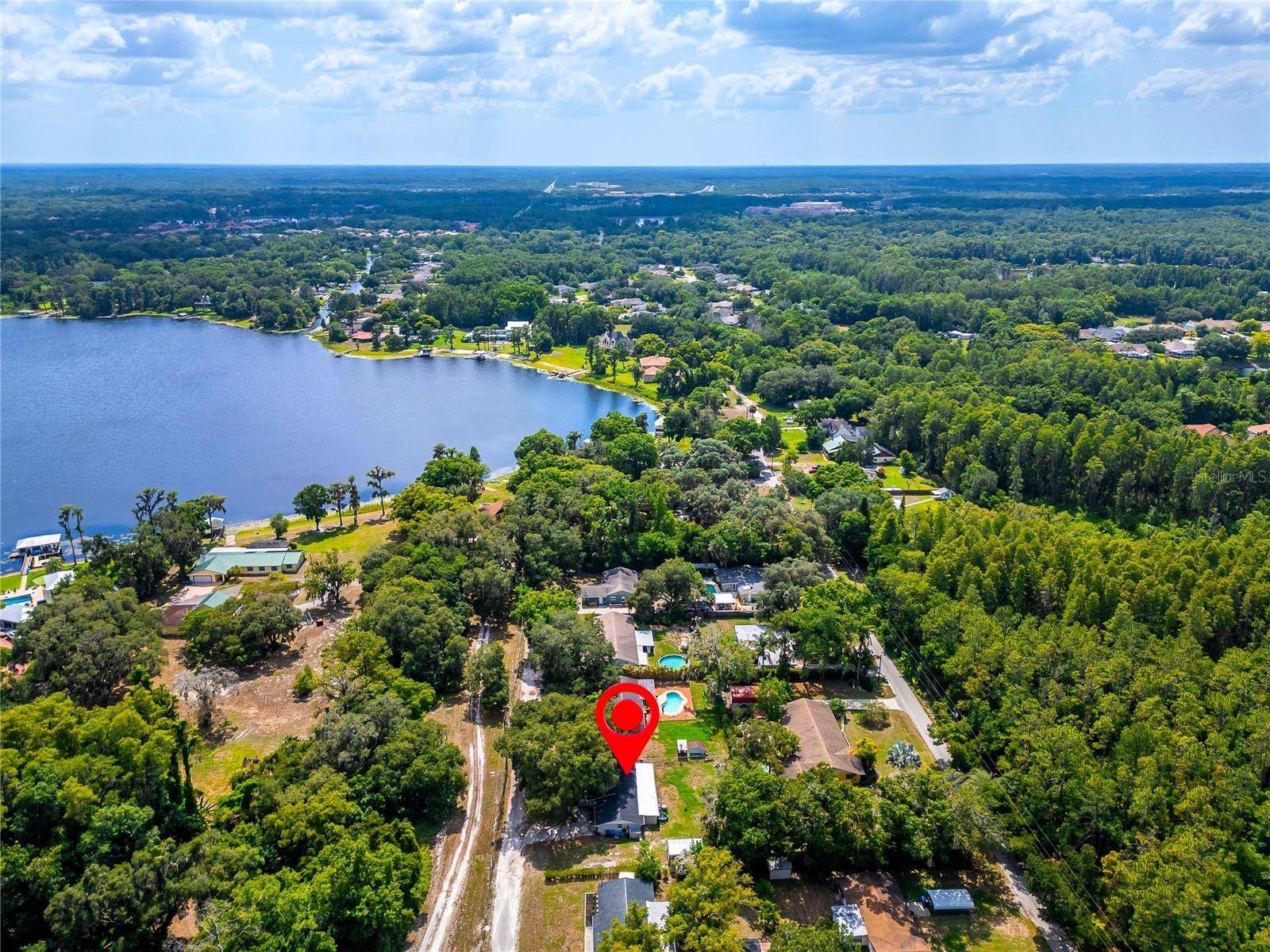 Lutz, FL 33548,207 ORANGE DR