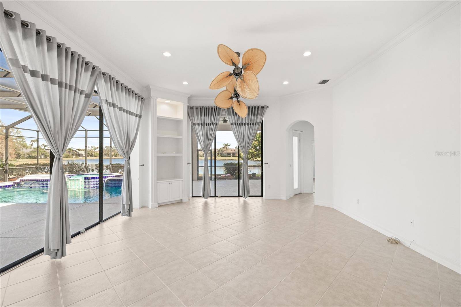 Lakewood Ranch, FL 34202,7925 ROYAL QUEENSLAND WAY
