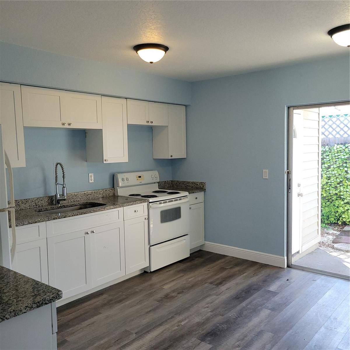 Pinellas Park, FL 33781,3751 67TH AVE N