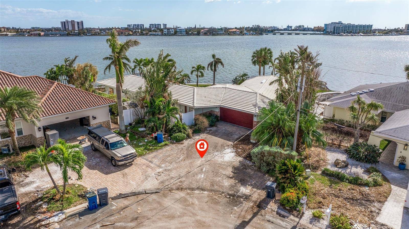 Treasure Island, FL 33706,11050 7TH ST E