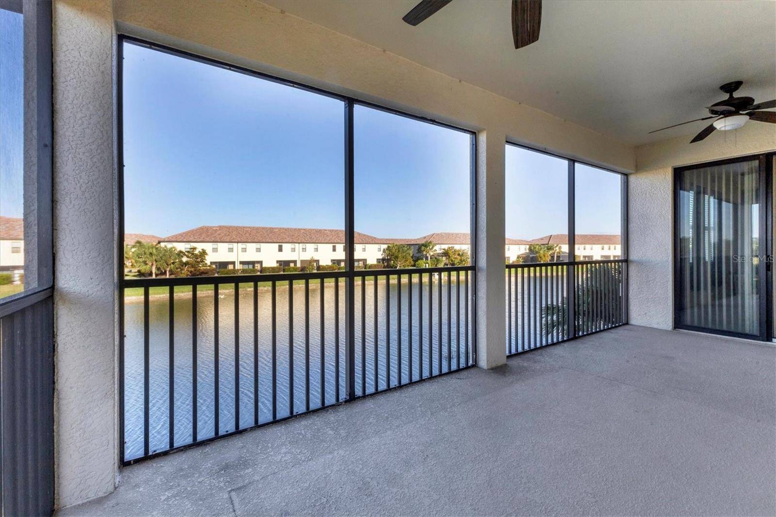 Venice, FL 34293,20180 RAGAZZA CIR #201
