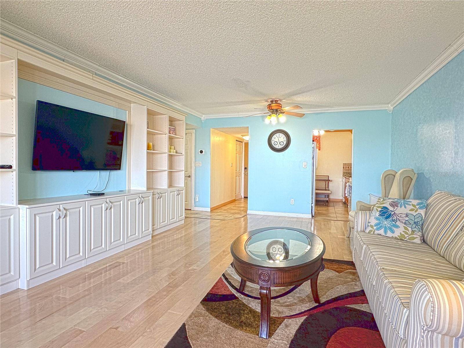 Clearwater Beach, FL 33767,868 BAYWAY BLVD #304