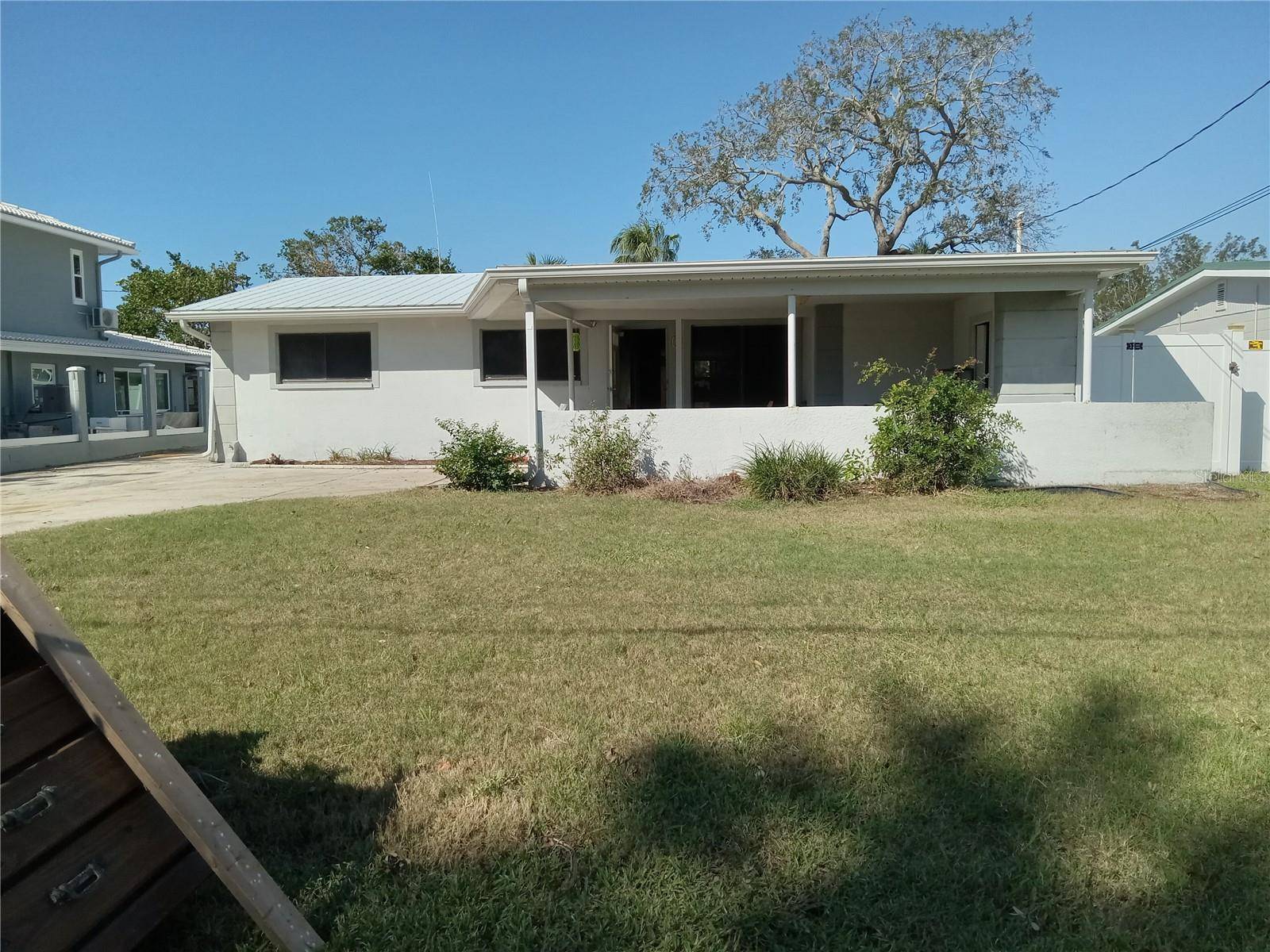 St Petersburg, FL 33703,4310 HUNTINGTON ST NE