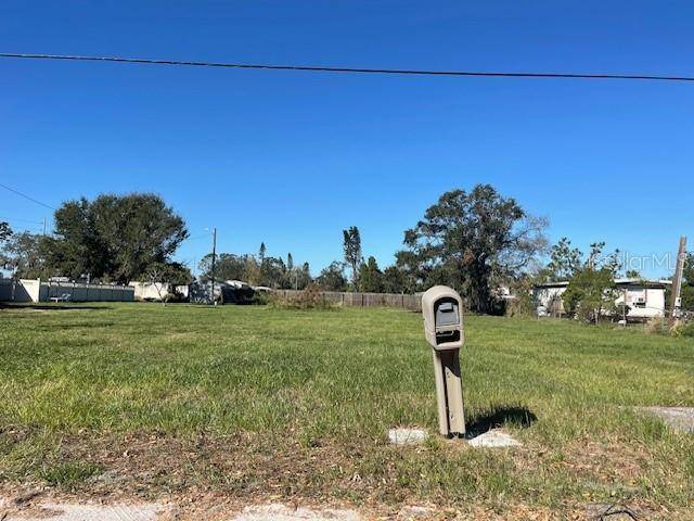 Wimauma, FL 33598,405 12TH ST