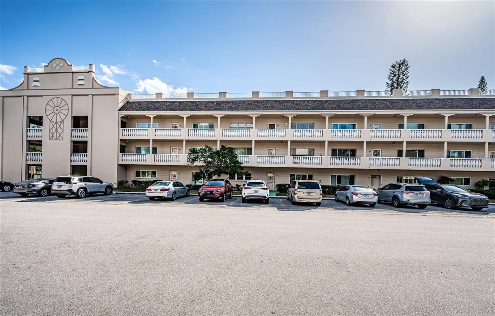 Clearwater, FL 33763,2170 AMERICUS BLVD N #20