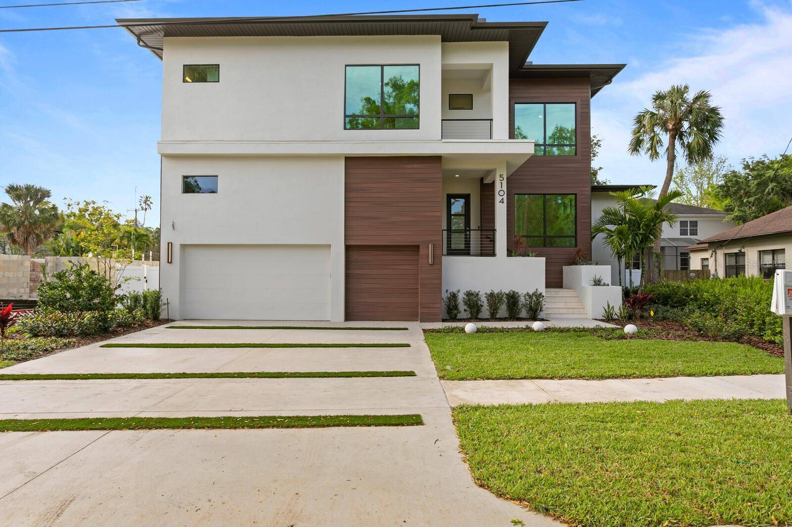 Tampa, FL 33609,5104 W EVELYN DR