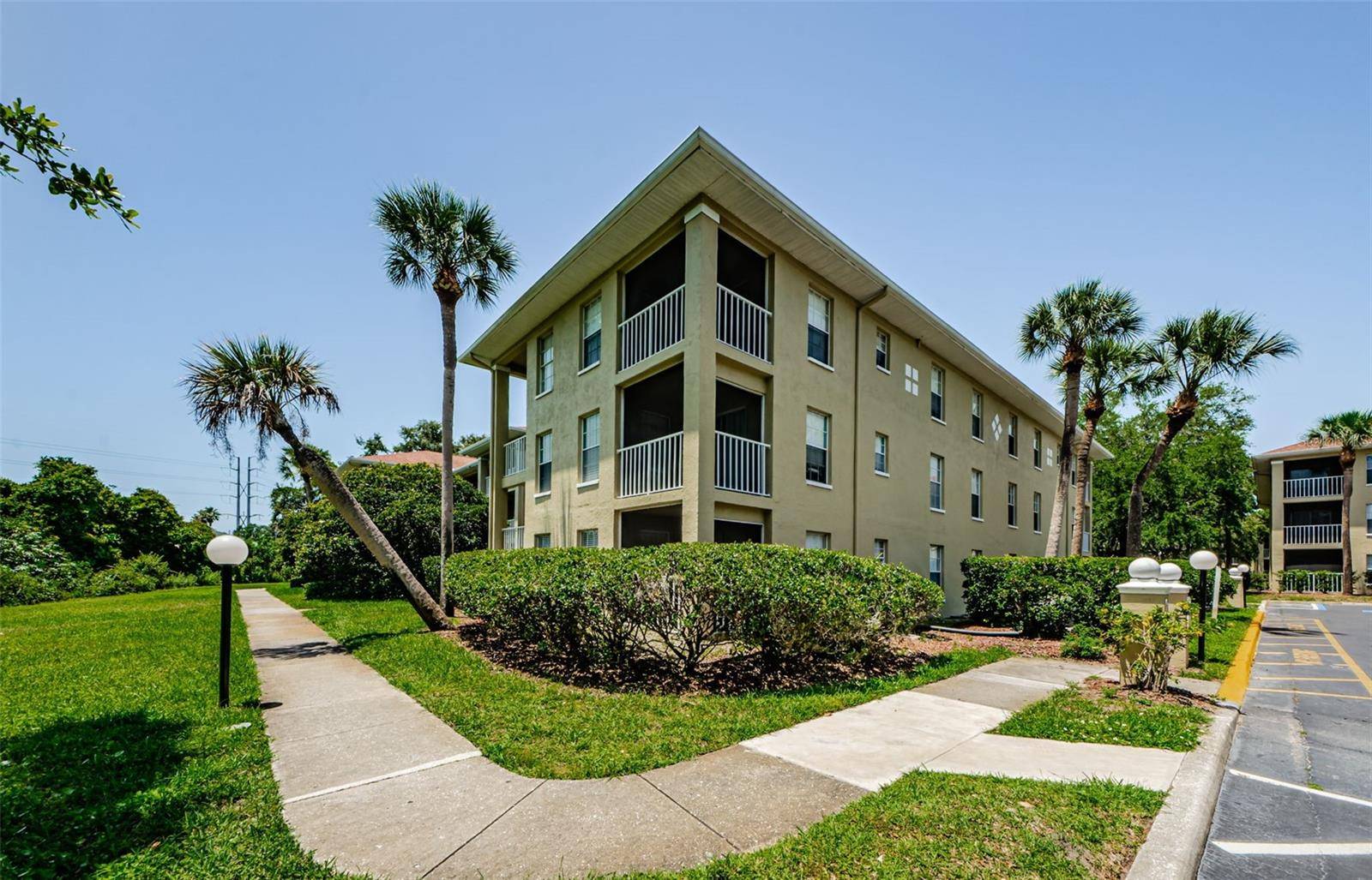 Palm Harbor, FL 34684,2690 CORAL LANDINGS BLVD #722